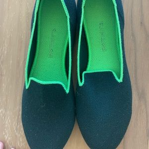 Rothy’s forest green merino loafers